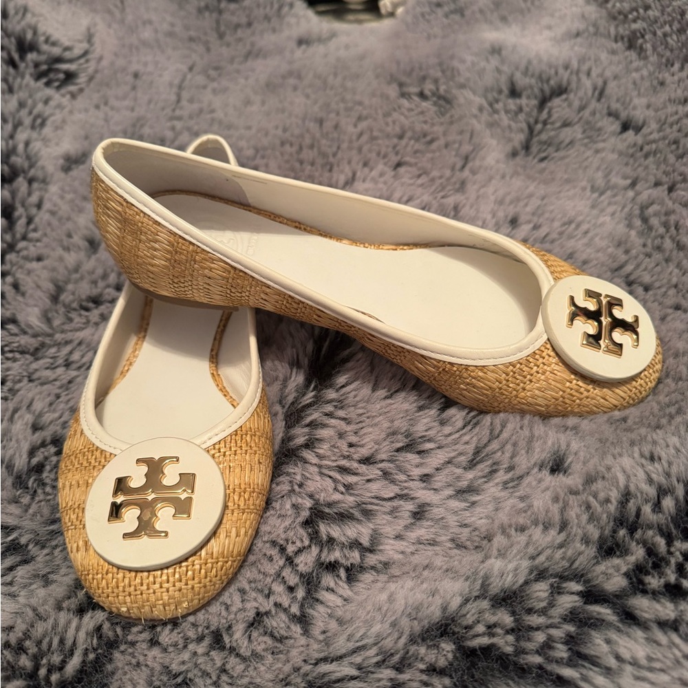 Tory Burch Natural Raffia & White Logo Ballet Flats